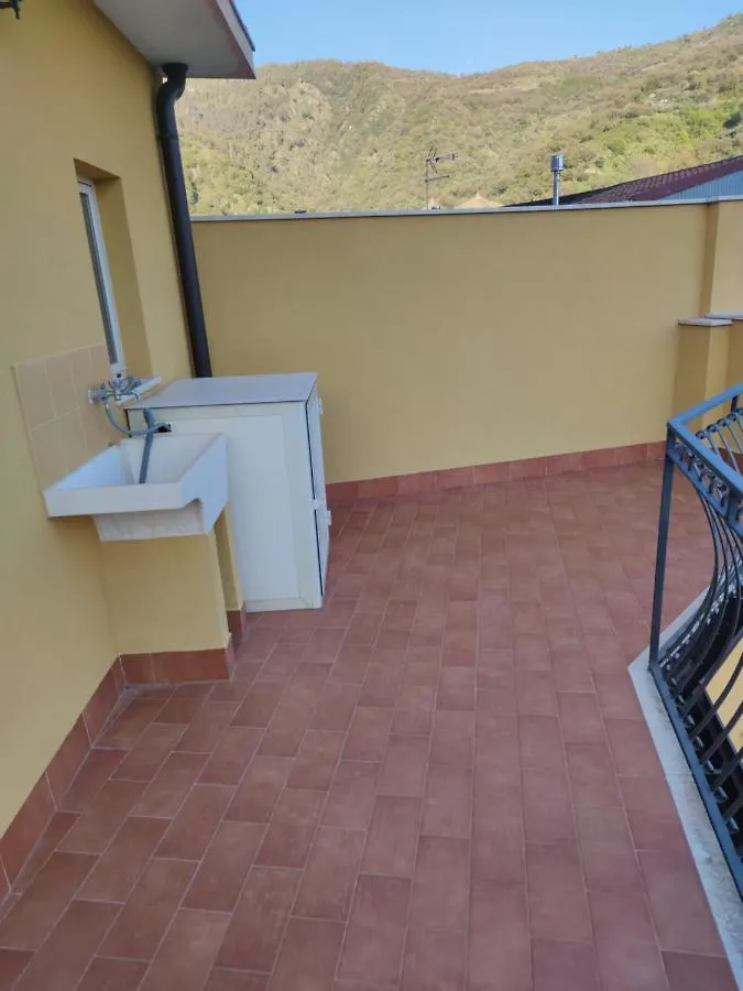 Cottage Gole Alcantara Pafumi Graniti Italy