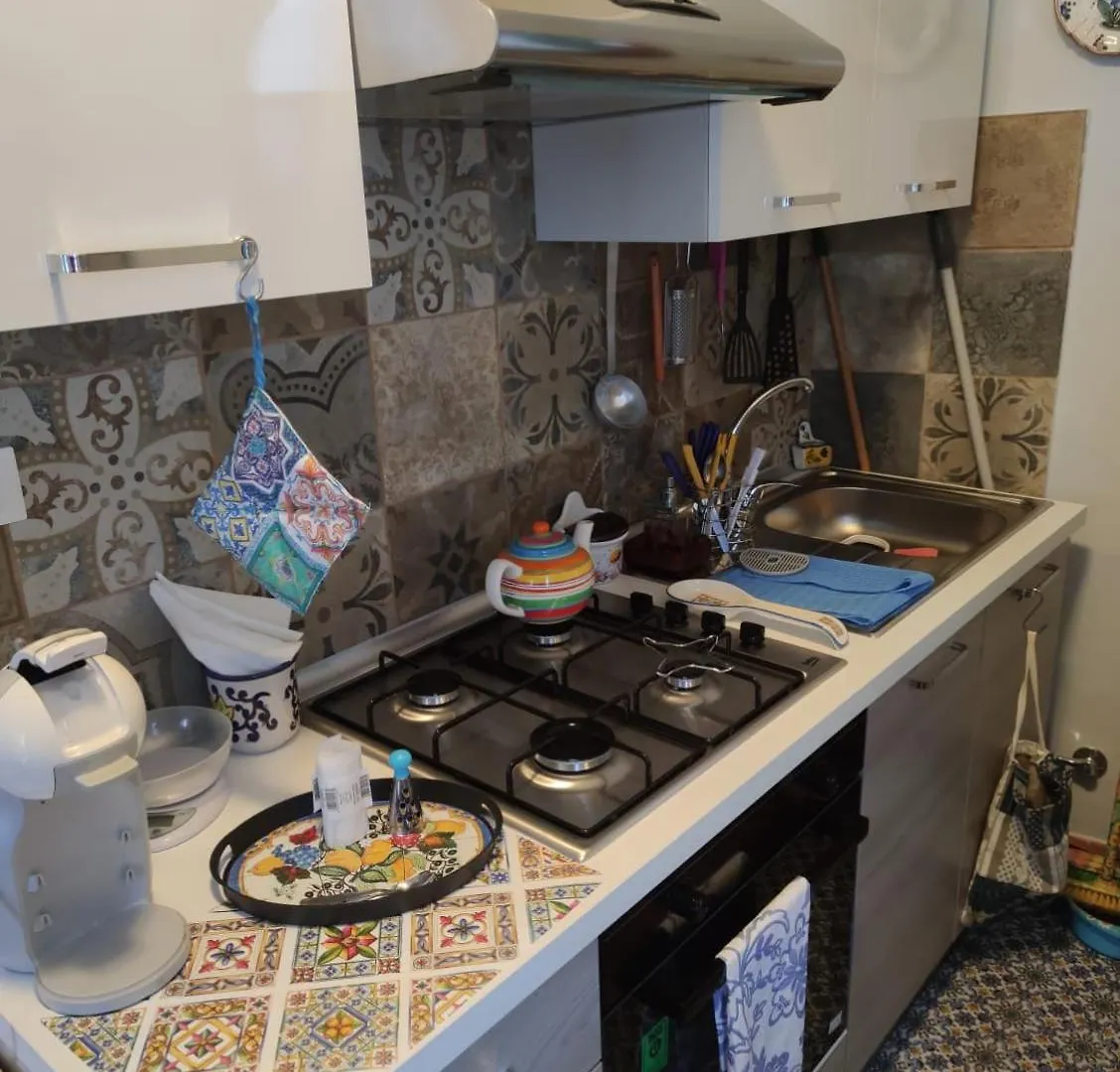 Cottage Gole Alcantara Pafumi Graniti 0*,  Italy