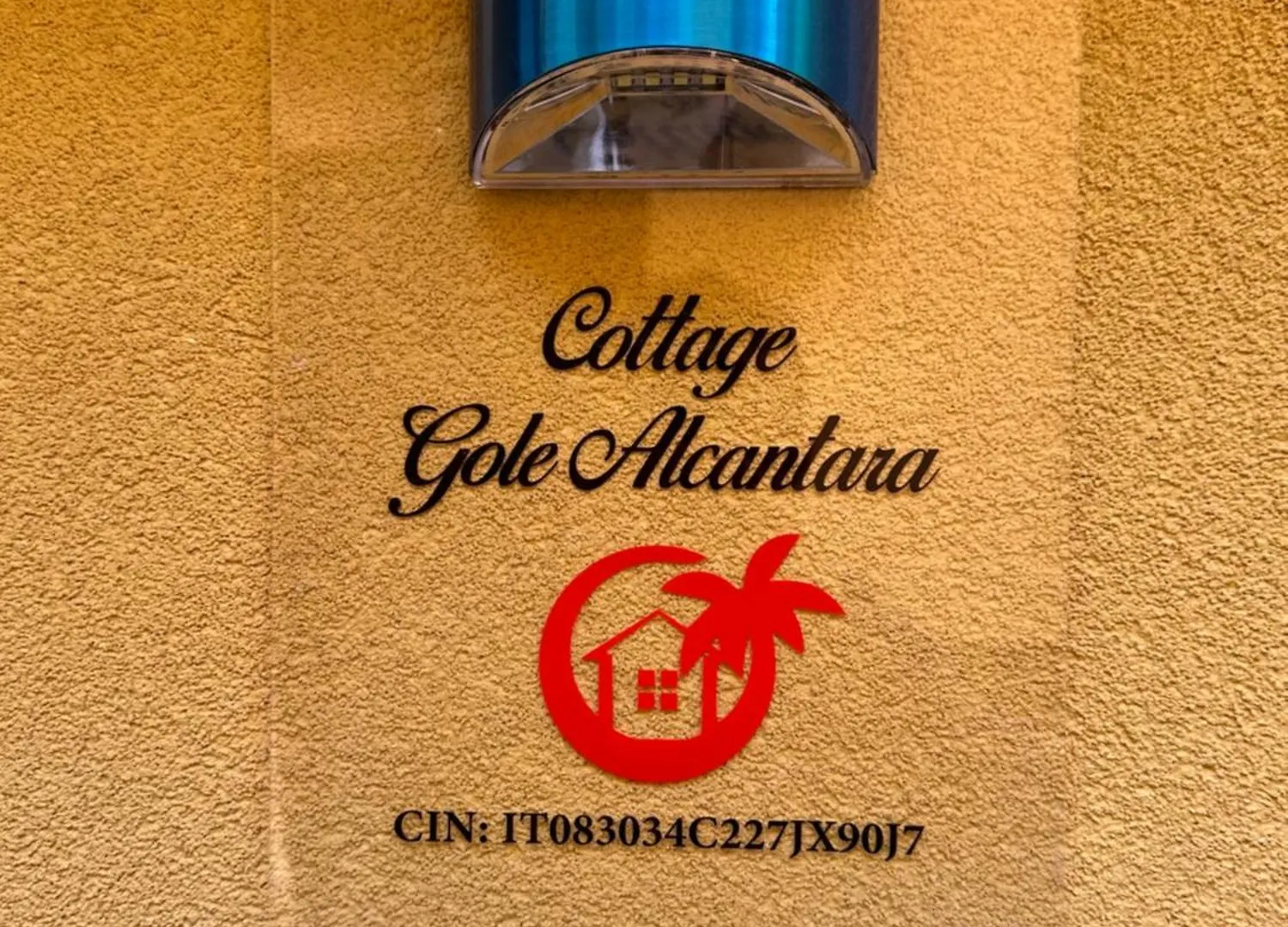 Apartment Cottage Gole Alcantara Pafumi Graniti Italy